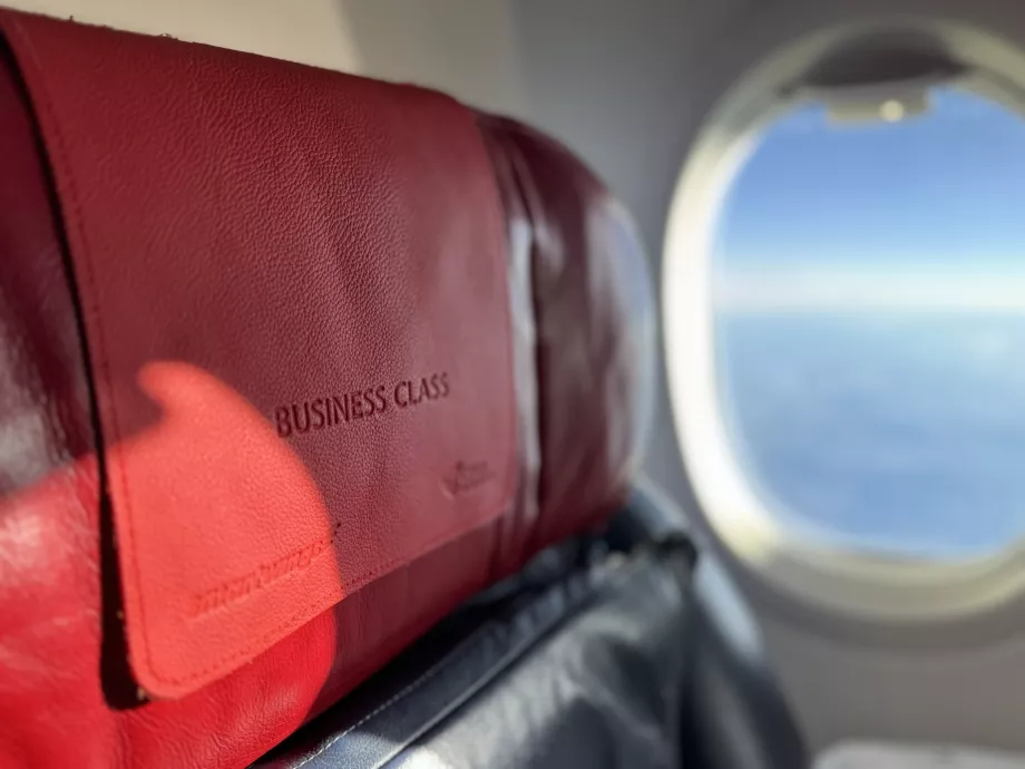 Išsami informacija apie sėdynes verslo klasėje