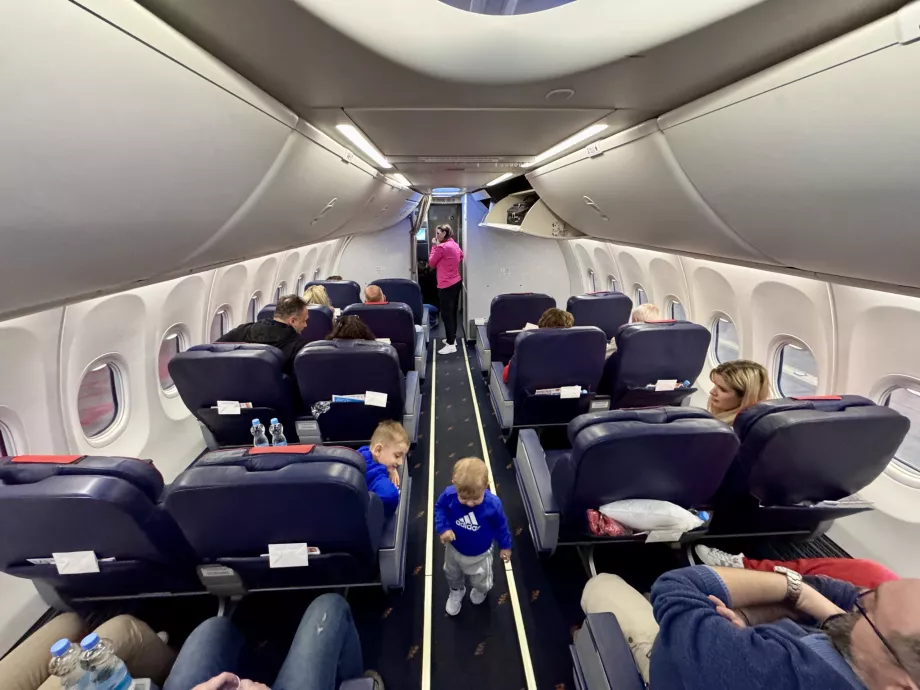 Verslo klasės salonas "Smartwings" B738