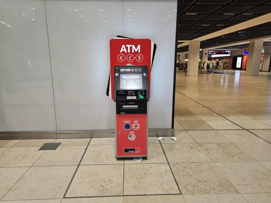 "Travelex" bankomatas