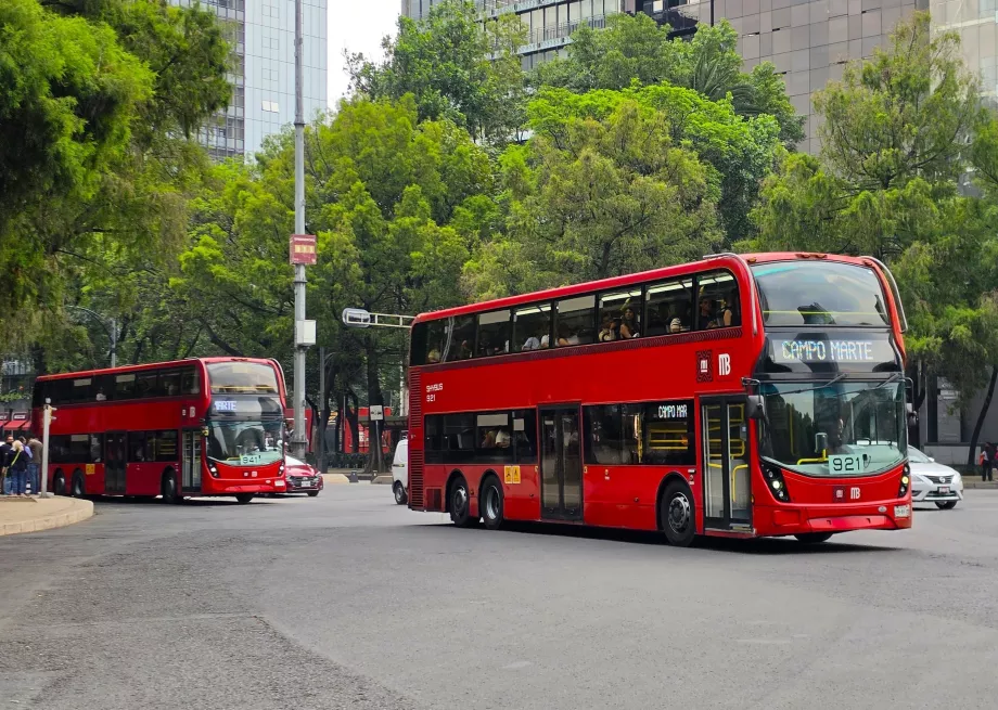 Metrobusai Meksiko mieste