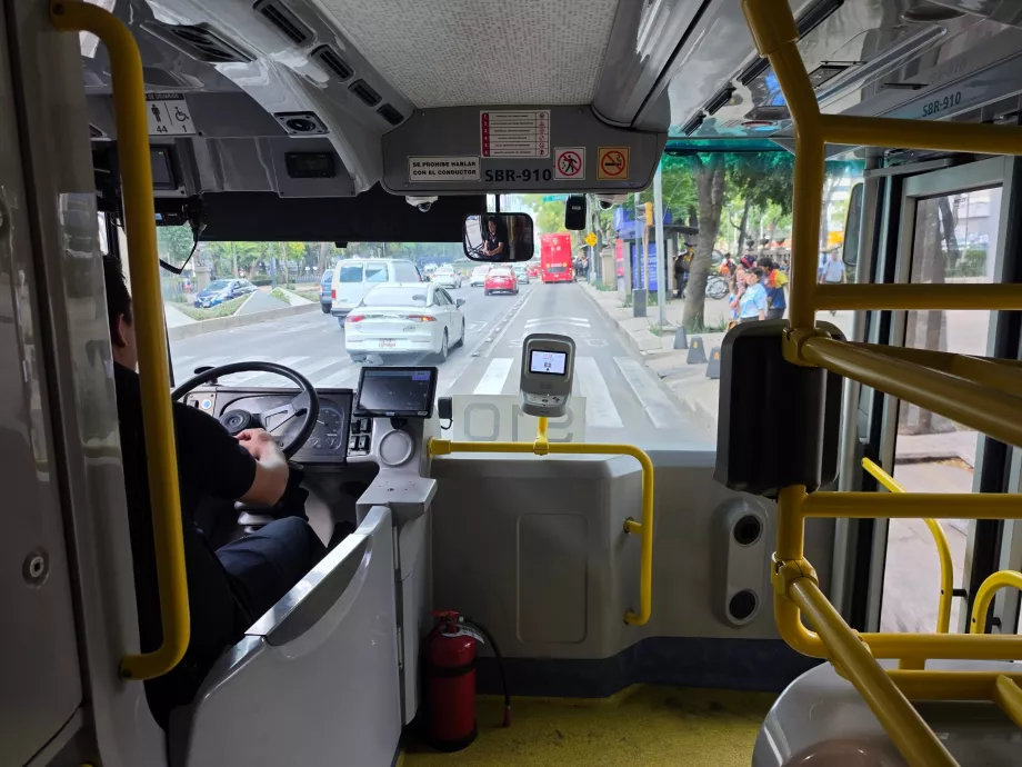 Mokėjimo už bilietus skaitytuvas prie vairuotojo