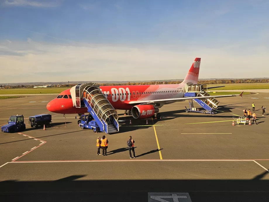 "Airbus A320" Ostravos oro uoste