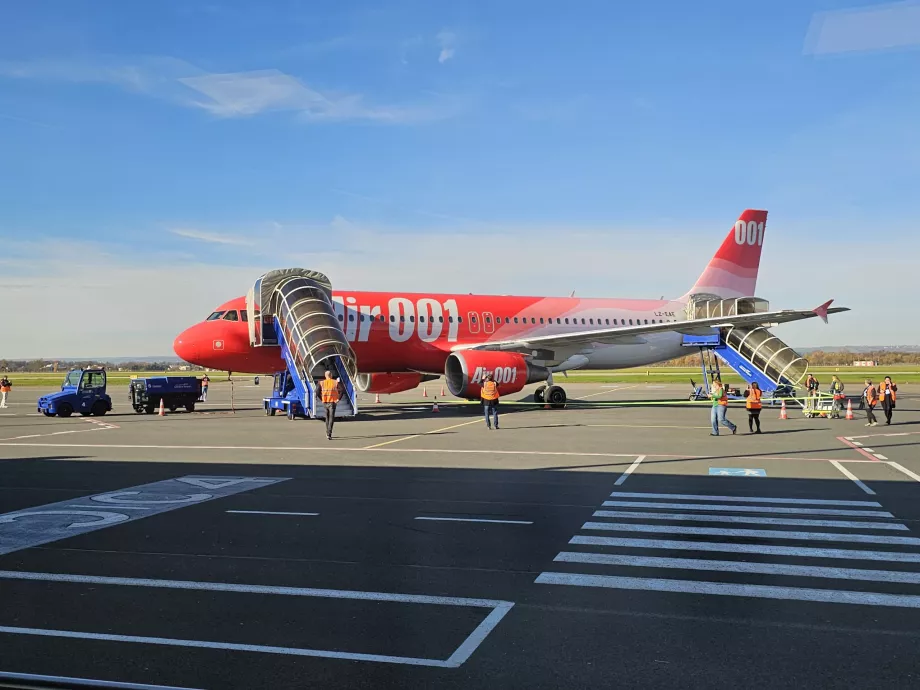 "Airbus A320" Ostravos oro uoste