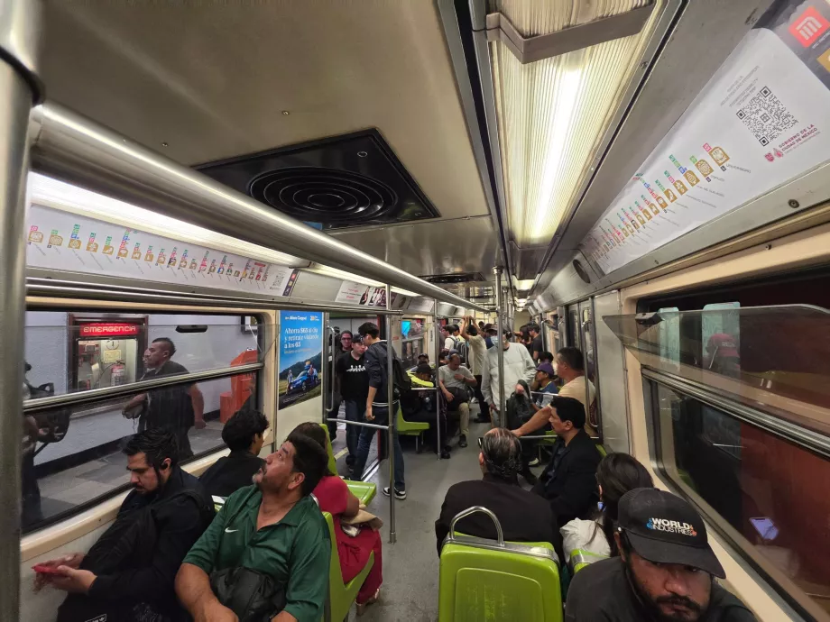 Metro interjeras CDMX