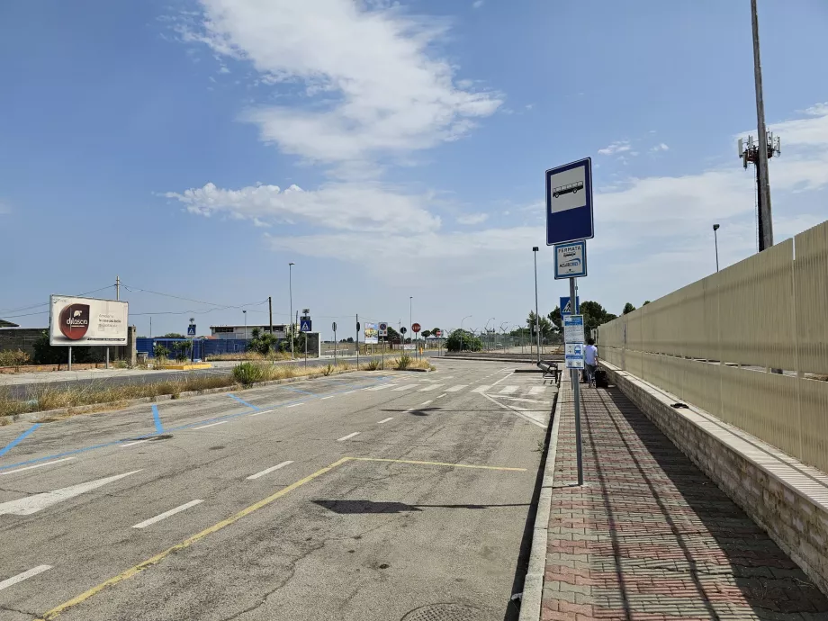 17 ir 18 linijų sustojimas centro kryptimi