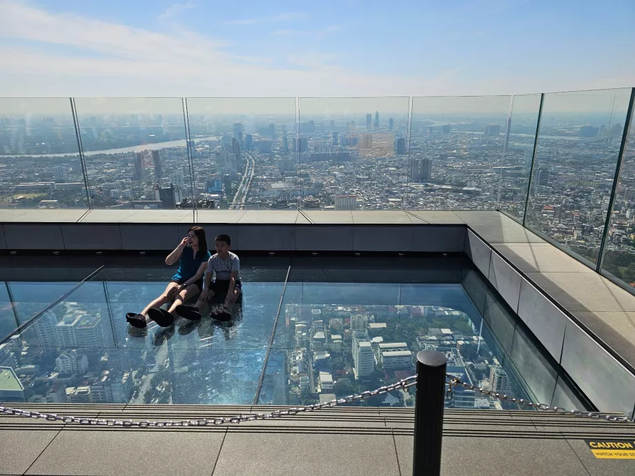 "King Power Mahanakhon" - dangoraižis