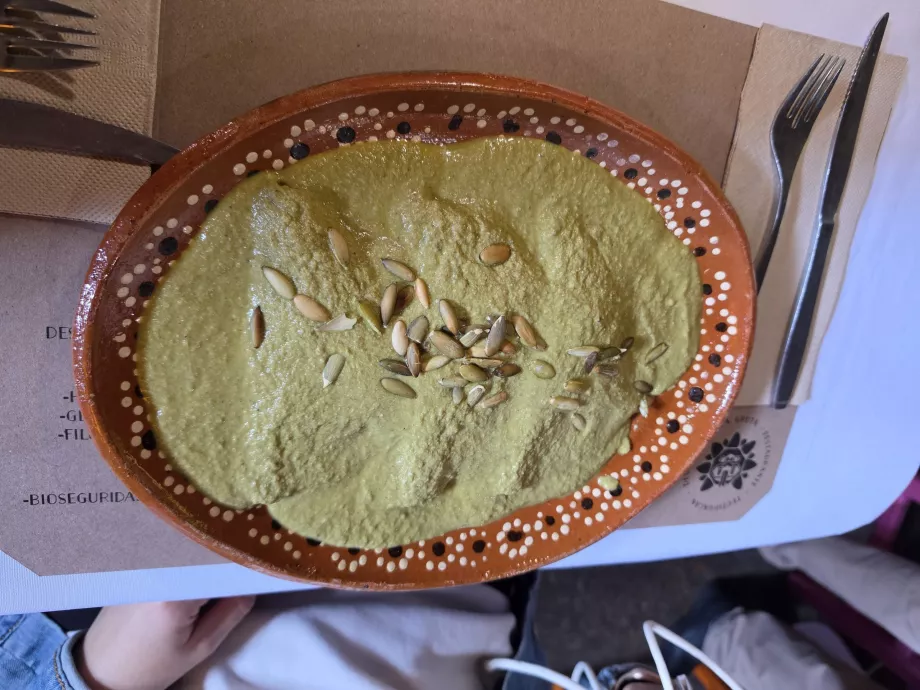 Enchilladas su gvakamole