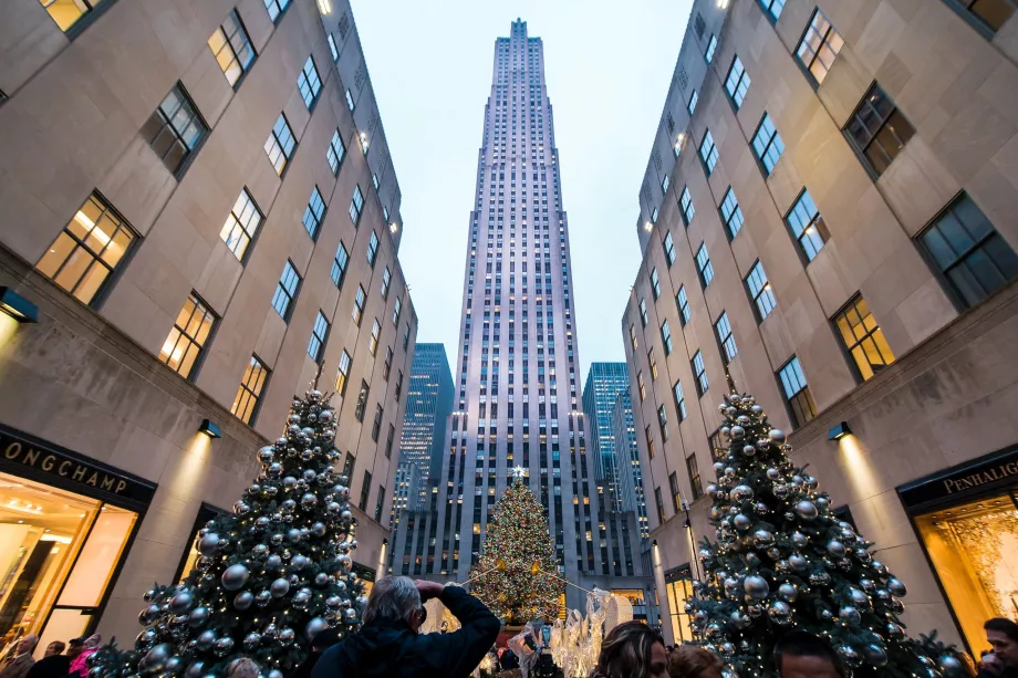 Pagrindinis pastatas 30 Rockefeller Plaza