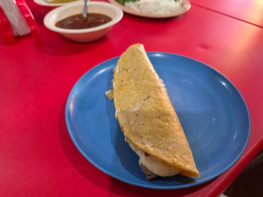 Stotelė tacos barbacoa