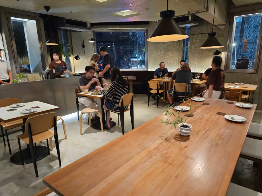 Aunglo - restorano aplinka