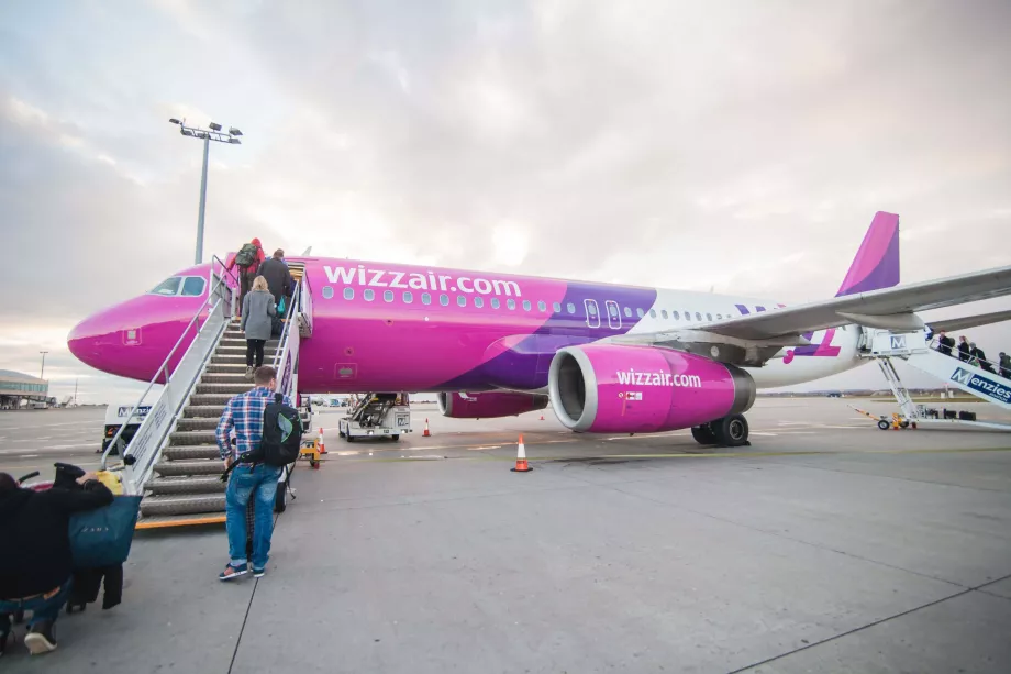 "Wizz Air" - "Airbus A320