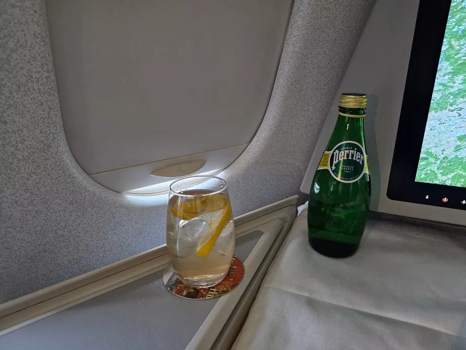 Vanduo bet kuriuo skrydžio metu