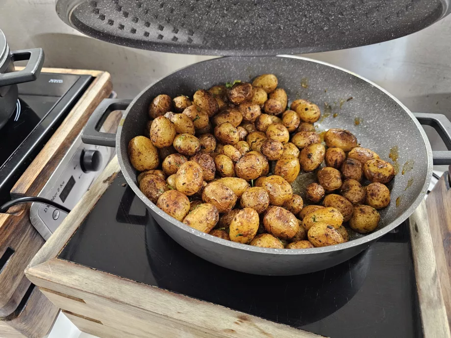 Bulvės - pietų meniu