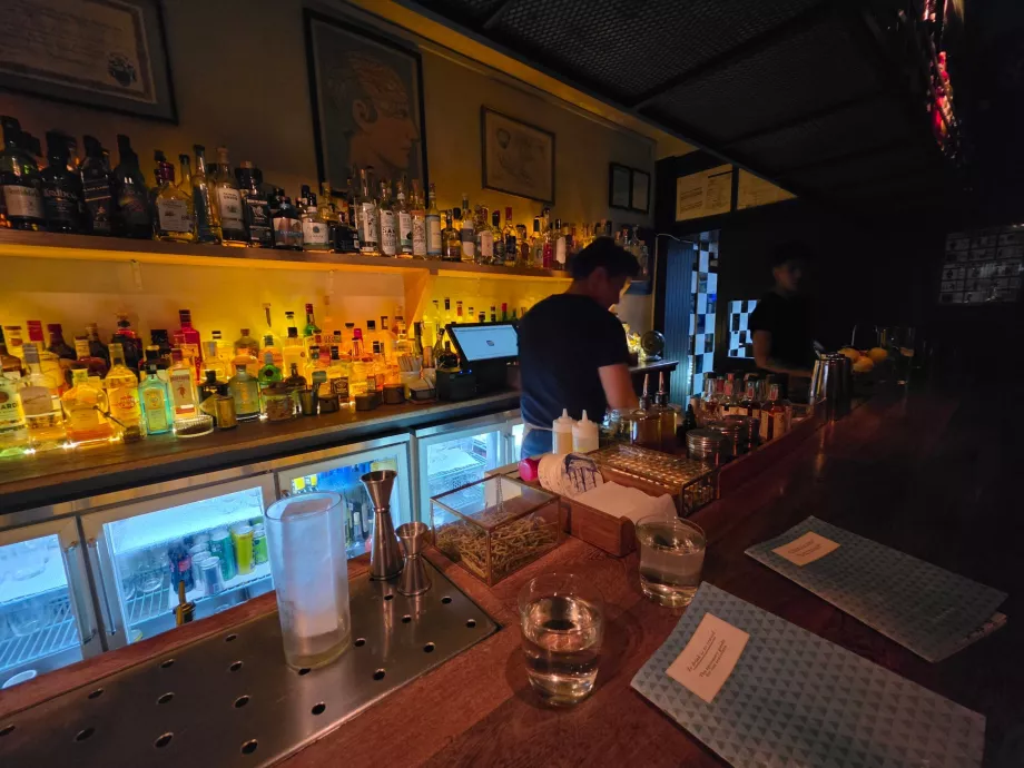 Baltra Bar