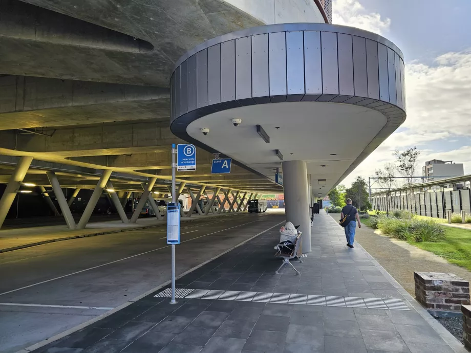 Autobusų stotelė oro uosto kryptimi centre