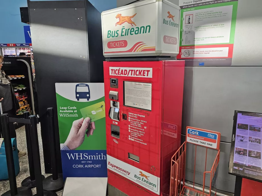 Bilietų automatas atvykimo salėje