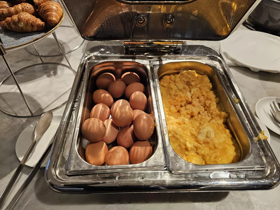 Pusryčių pasiūlymas - karštieji patiekalai