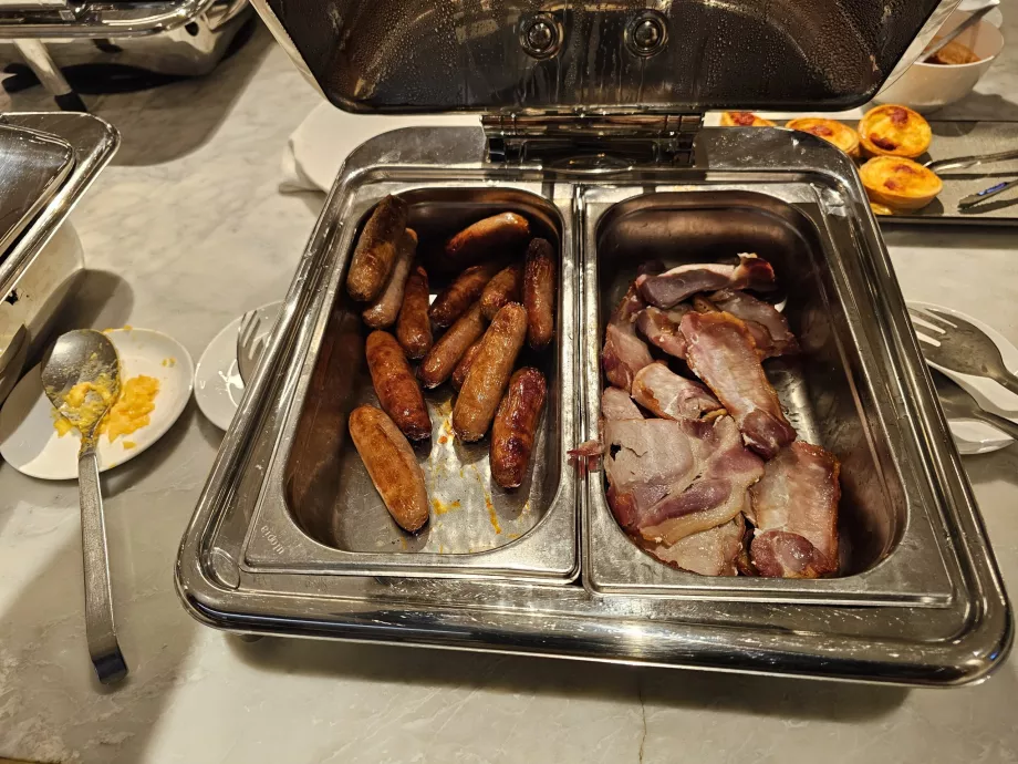 Pusryčių pasiūlymas - karštieji patiekalai