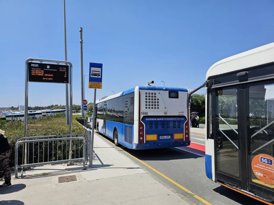 Viešojo transporto autobusų stotelė