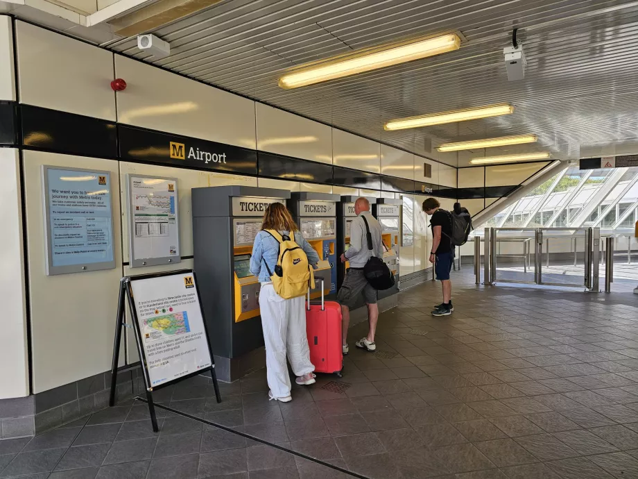 Bilietų automatai metro stotyse