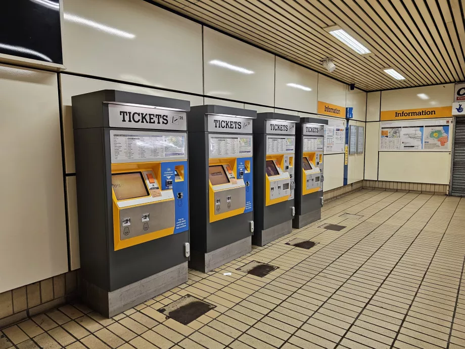 Bilietų automatai metro stotyse