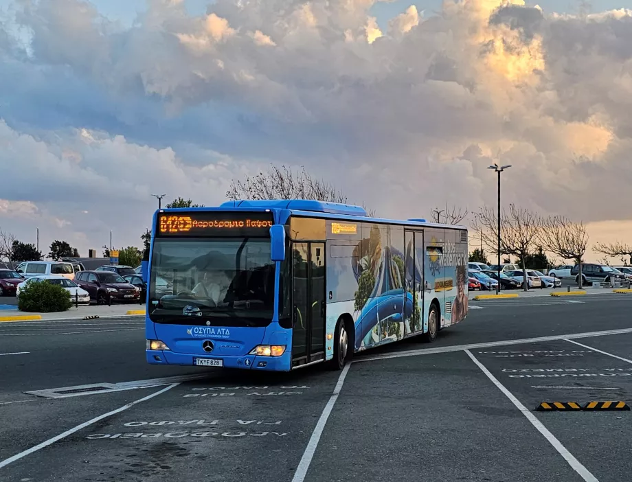 Autobusas į Pafoso centrą