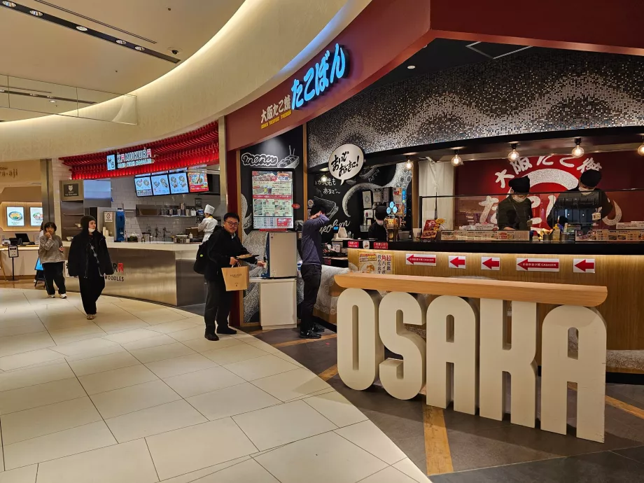 Restoranas po saugumo patikrinimo