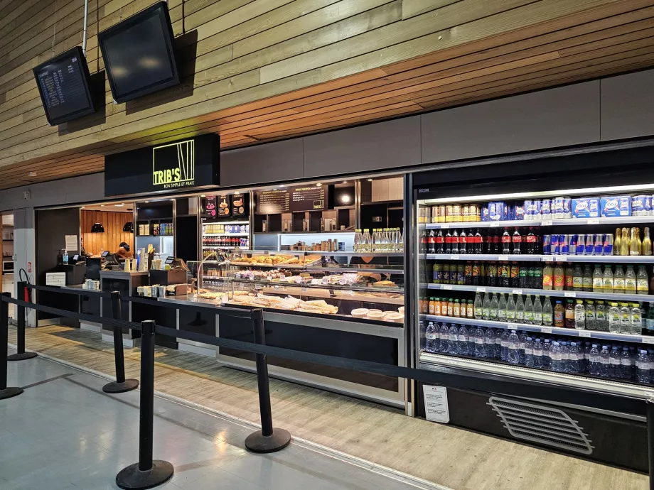 Užkandžiai Tribs, viešoji dalis