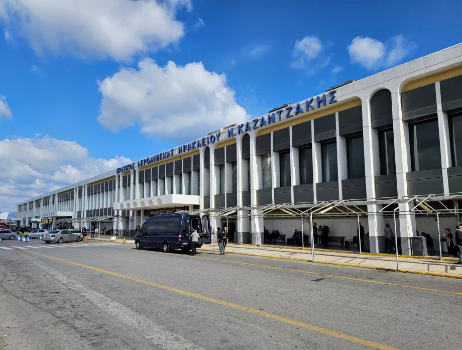 Atvykimas per oro uostą Heraklion