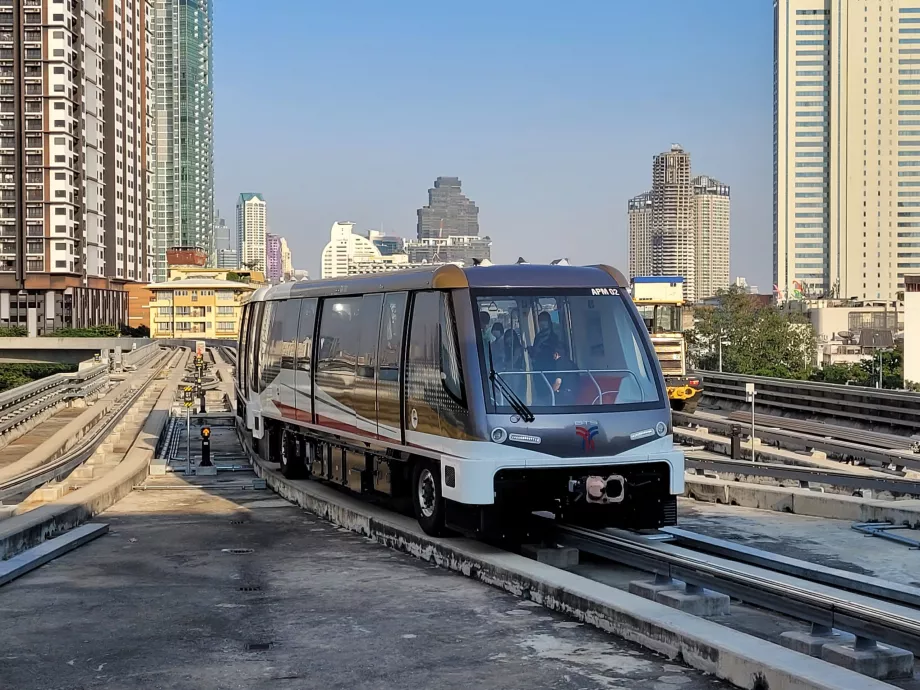Automatinė metro auksinė linija