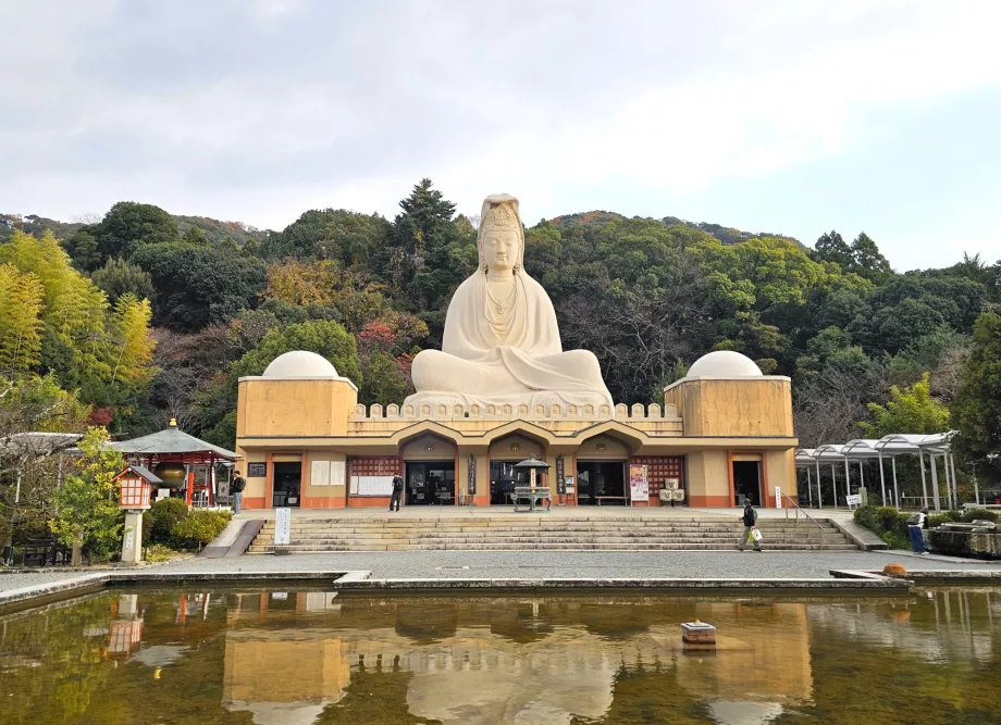 Ryozen Kannon šventykla