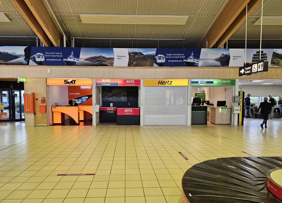 Automobilių nuomos punktai, EVE oro uostas
