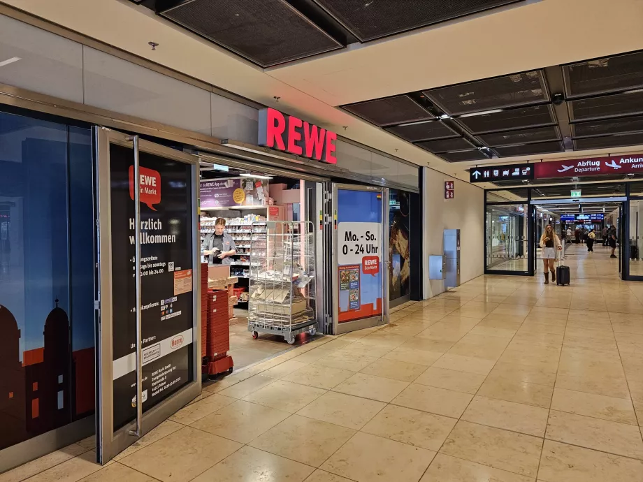 Prekybos centras REWE, BER oro uostas
