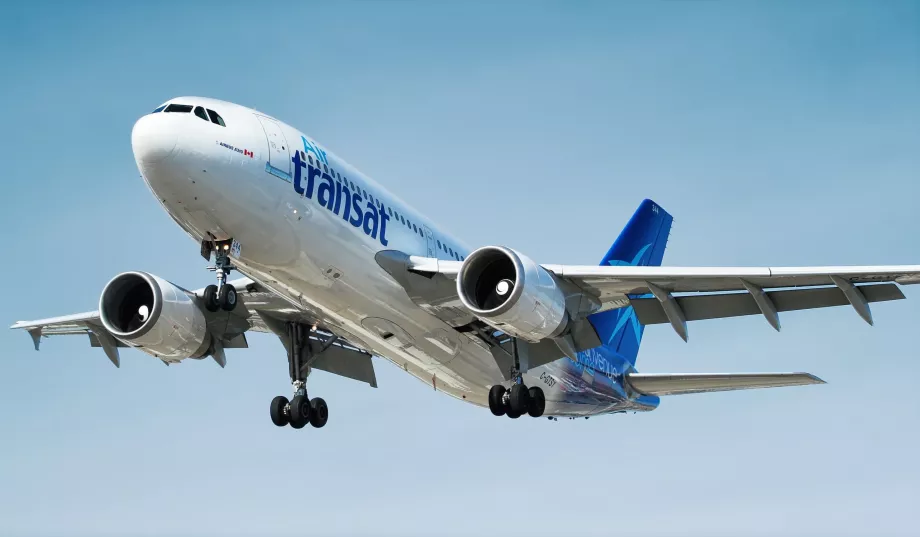"Air Transat