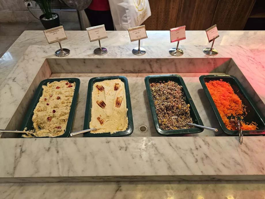 Užtepėlės ir salotos