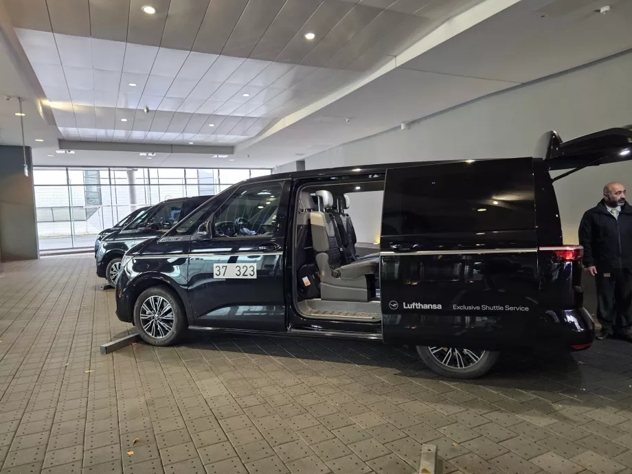 Pervežimas limuzinu į lėktuvą