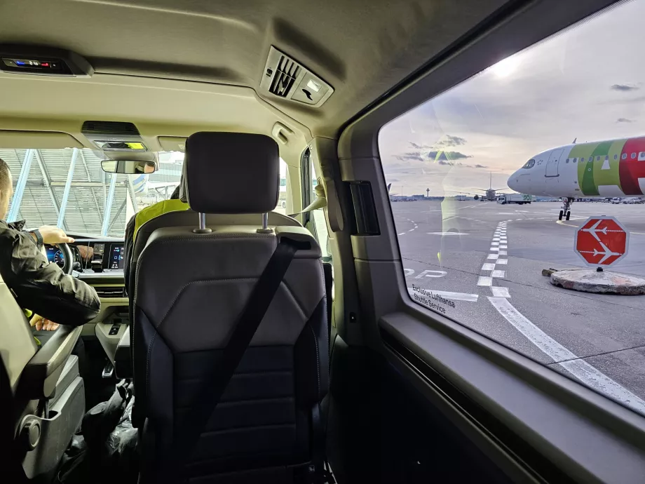 Pervežimas limuzinu į lėktuvą