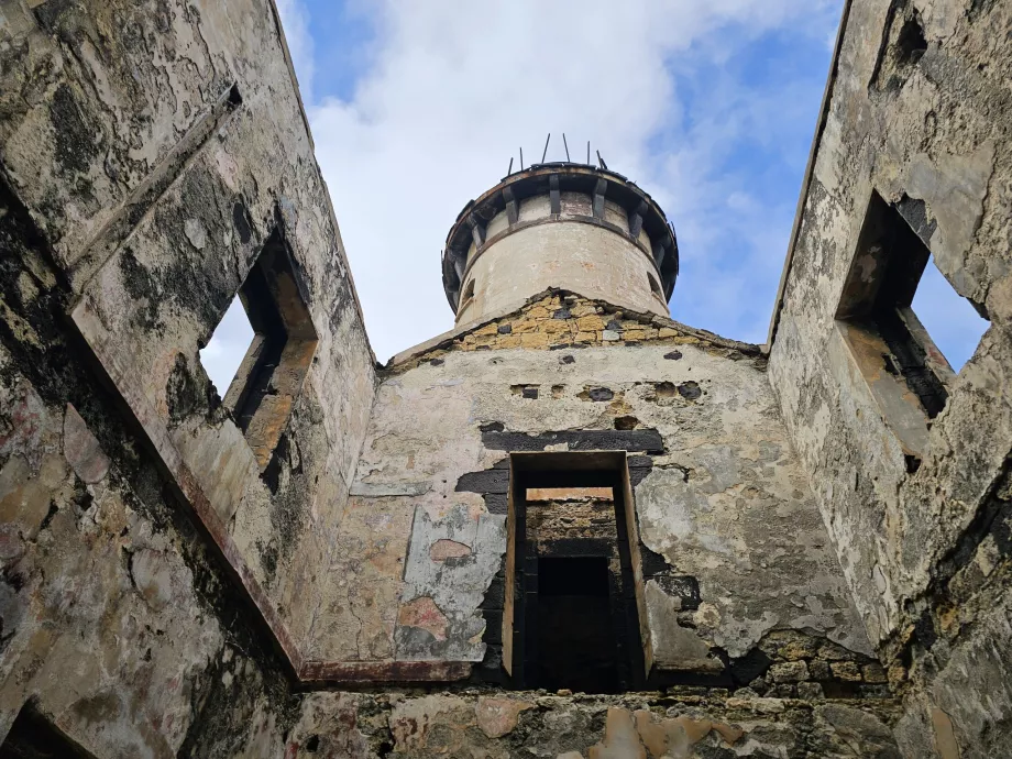 Švyturys Ile au Phare saloje