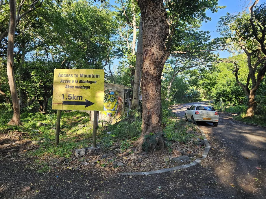 Le Morne, privažiavimo kelias automobiliams