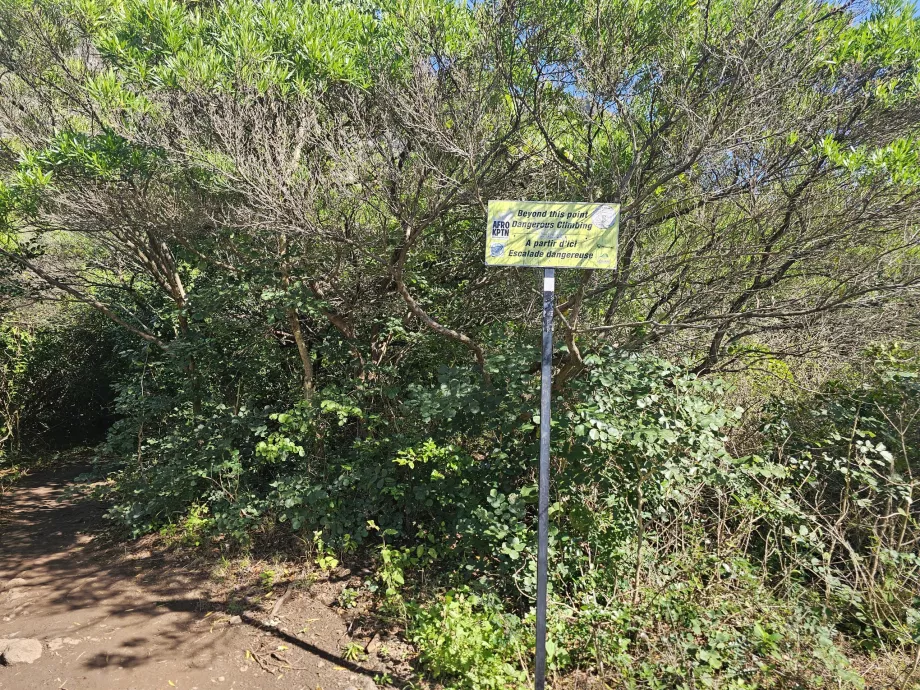 Įspėjimas apie pavojingus laipiojimo ruožus