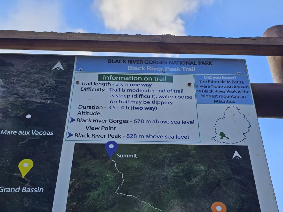 Informacija šalia Black River Peak tako