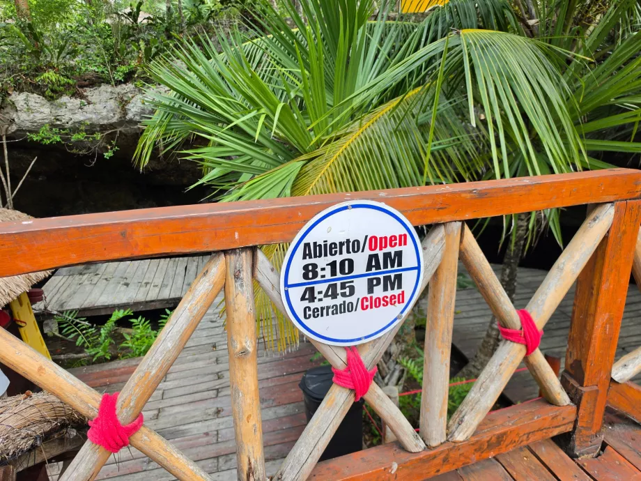„Gran Cenote“ darbo laikas