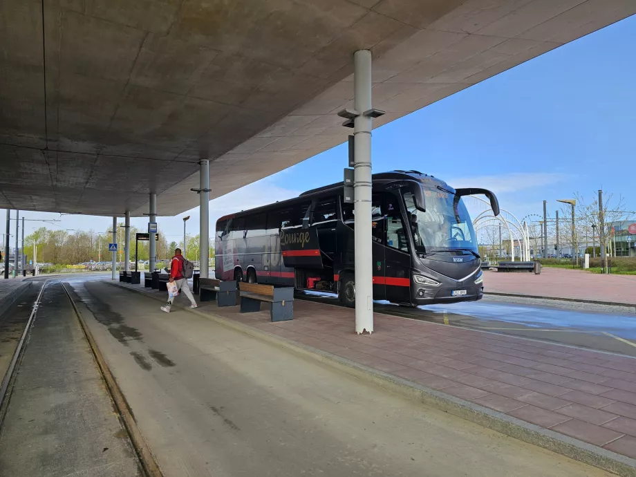 Tolimojo susisiekimo autobusų stotelė