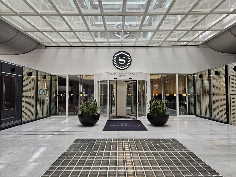 Viešbutis "Sheraton