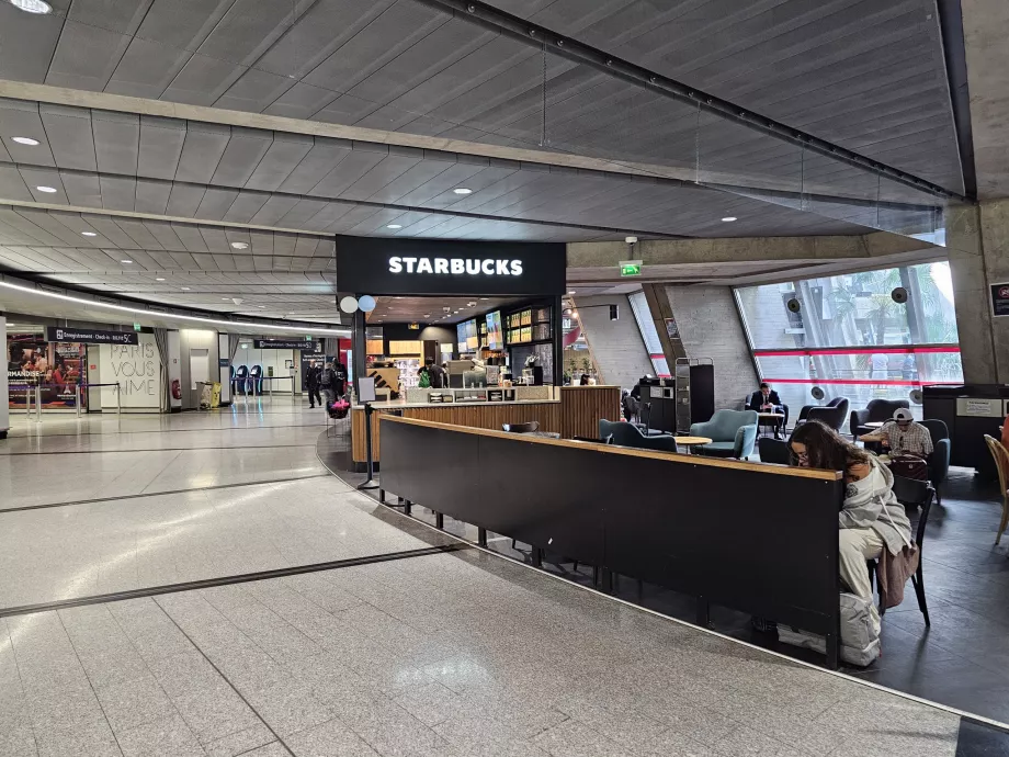 "Starbucks", 1 terminalas, viešoji erdvė