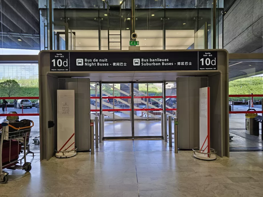 Išėjimas į 350 autobusą, išvykimo aukštas, 1 terminalas