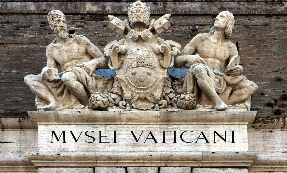 Musei Vaticani užrašas