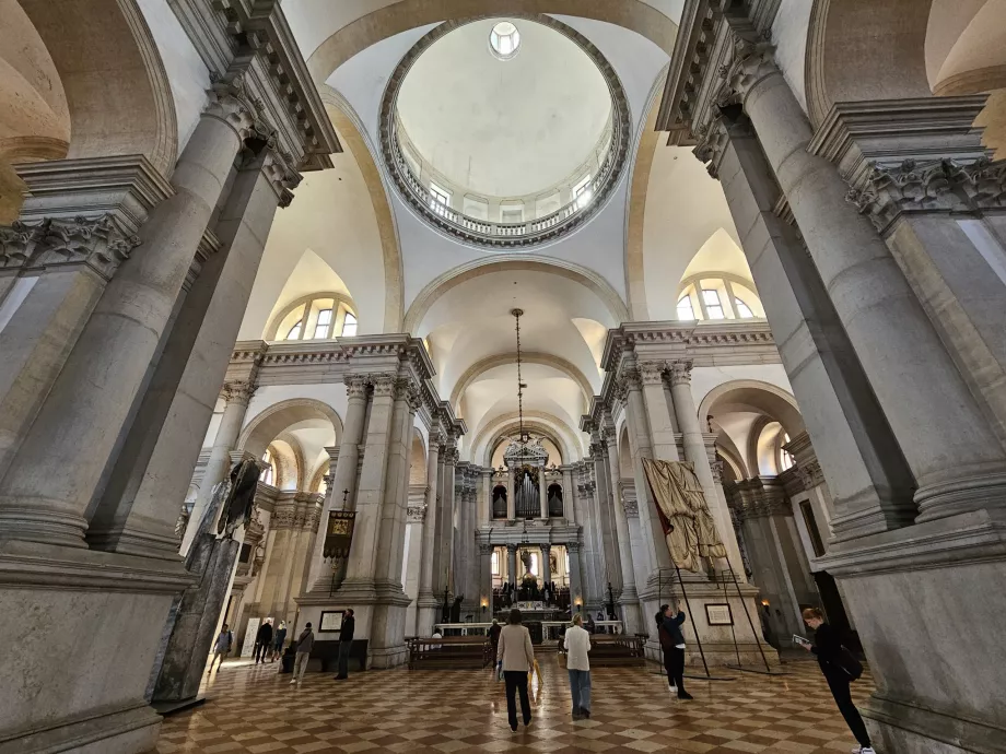 San Giorgio Maggiore, interjeras
