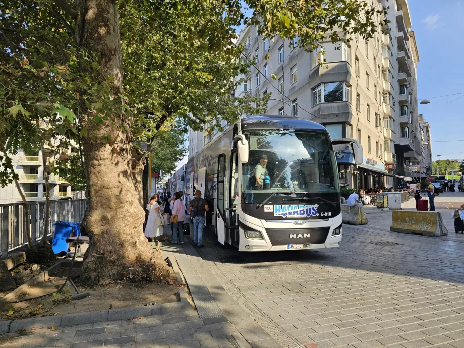 "Havabus" kryptis iš Sabihos Gokčeno oro uosto į Taksimo aikštę