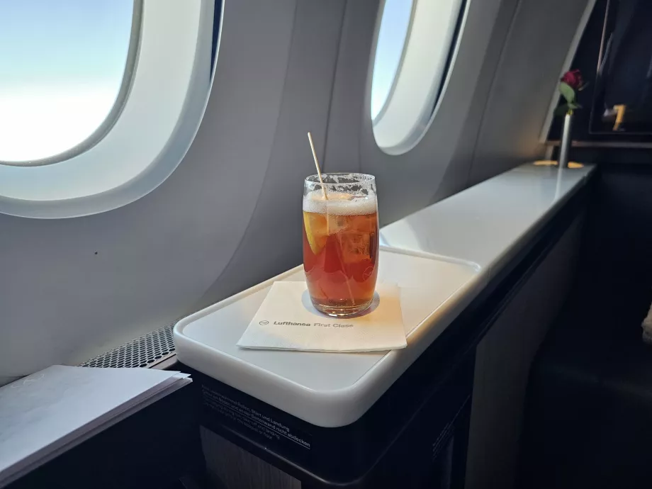 Parašas kokteilis "Avionic